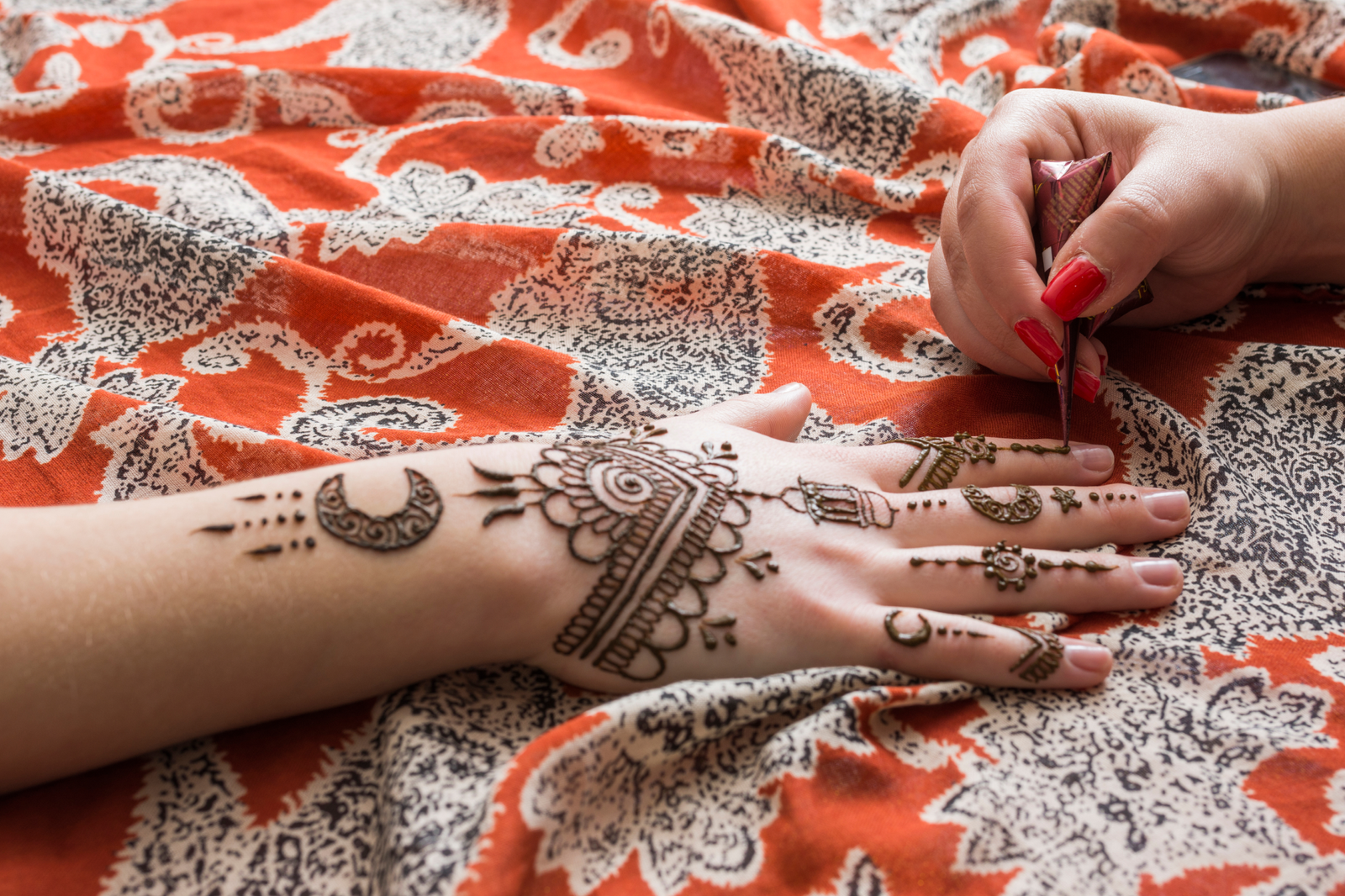 Henna History And Modern